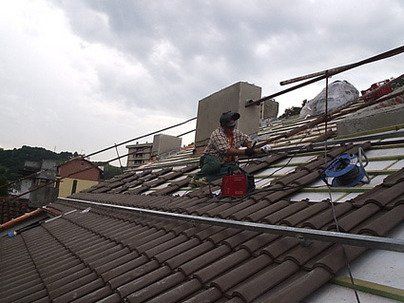 Estructura superpuesta en tejado