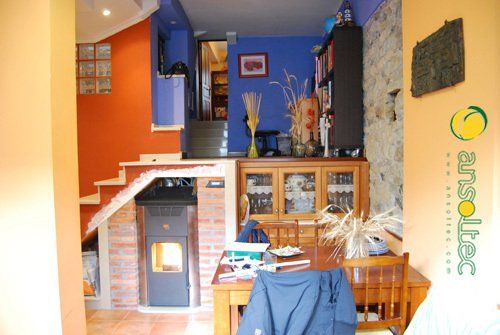 Vista general de la estufa Hidrocopper 24 kW