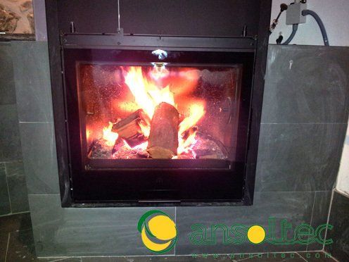 Detalle hogar termoestufa