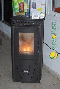 Vista frontal de la estufa Vigo Diamante
