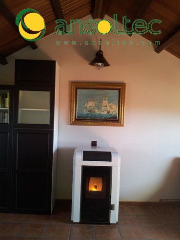 Estufa de pellet Hidrocooper 16 agua