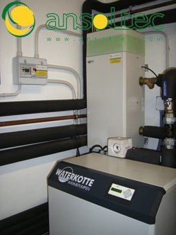 Bomba de calor, módulo de captación y cuadro eléctrico