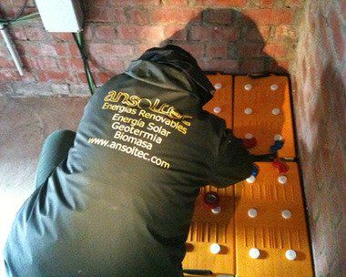 Conexión de baterías enersol 750 a h en 24V