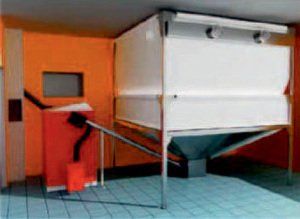 Almacenamiento de pellet en el interior