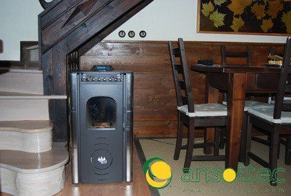 Vista frontal estufa Venus con laterales en inoxidable