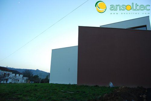 Vista de vivienda y zona de captación