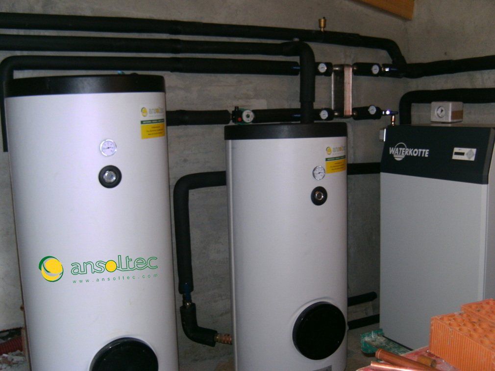 Bomba de calor, depósito de incercia y depósito de ACS