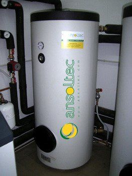 Depósito de agua caliente sanitaria