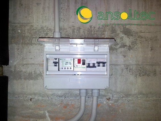 Cuadro eléctrico con contador de consumo