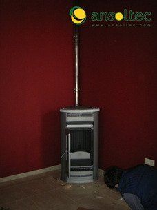 Estufa instalada en el salón