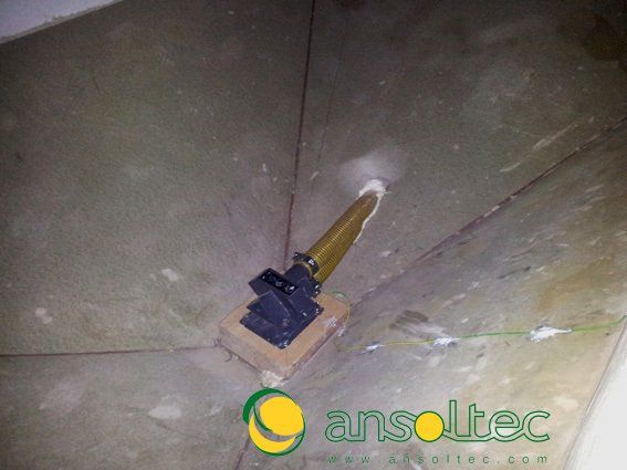 Sonda de succión en fondo de silo